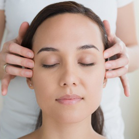 Head & scalp massage 